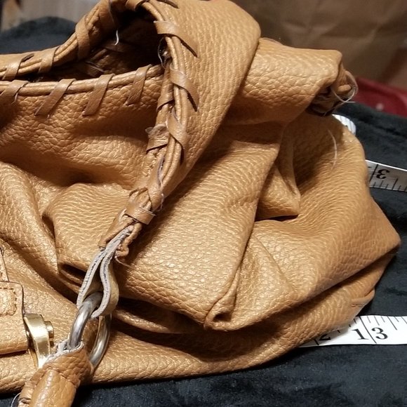 COPY - Golden Tan Shoulder Bag - Picture 6 of 16